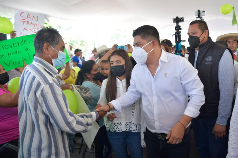 010722 2487, GOBERNADOR, RICARDO GALLARDO LE CUMPLE A ZONA MEDIA, ARRANCA OBRAS DEL BULEVAR FERNÁNDEZ-EL REFUGIO (3).jpeg