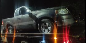 Tras persecución, decomisan arma, camioneta y droga en Plazuela