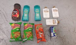 Por robo a tiendas de conveniencia, dos detenidos