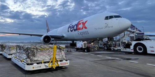 Llegan a México 3 millones de vacunas anticovid donadas por Canadá