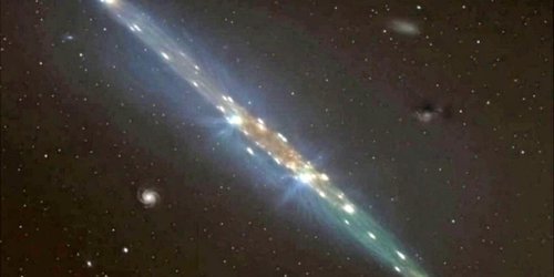 ¿Nave o cometa?... 3I/ATLAS reapareció tras su paso por el Sol; cambio en trayectoria enciende alarmas