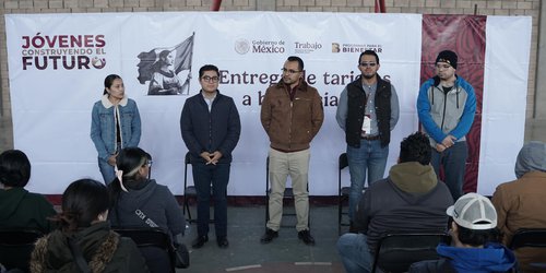 Entregaron 385 tarjetas a beneficiarios del programa Construyendo el Futuro, en Rioverde