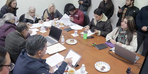 Hospital Imss-Bienestar de Valles no tiene ni papel para elaborar expedientes clínicos