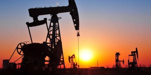 Petróleo de Texas se desploma 24,4 %; la tercera peor caída de la historia