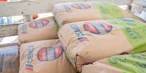 Rodolfo Loredo entrega material para obras en comunidades de Ciudad Fernández