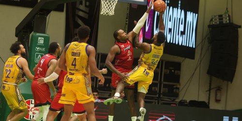 Santos del Potosí enfrenta a Freseros en duelo decisivo por su lugar en playoffs