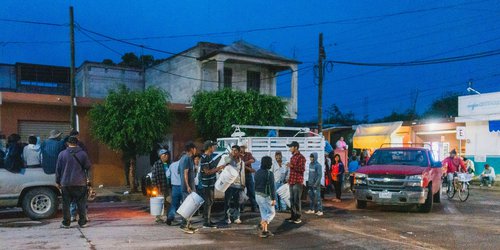 Proyecta CDFDZ construir albergue para jornaleros que vienen de otros estados