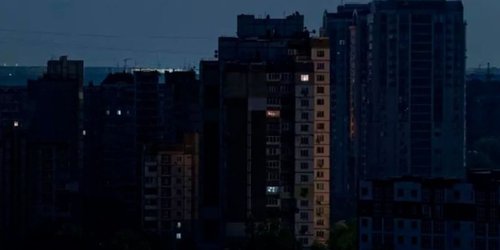 Chile enfrenta apagón masivo; 99% del país se queda sin energía eléctrica