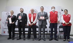Diputadas y Diputados donan un día de salario a la Cruz Roja