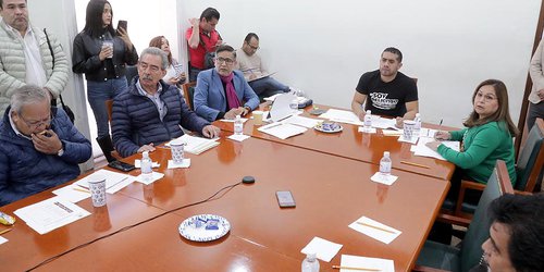 Comisiones del Congreso desechan crear comisión sobre fideicomiso magisterial