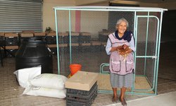 Mujeres son prioridad en entrega de granjas avícolas del DIF Estatal