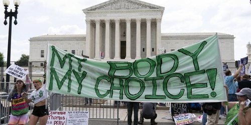 Texas restaura ley de 1925 que prohíbe el aborto