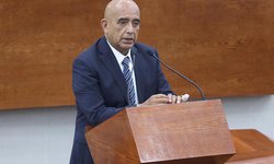 Impulsa Alejandro Leal prohibición para que deudores alimentarios ocupen cargos públicos