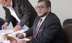Diputado Roberto García se reúne con maestros de telesecundaria de Rioverde