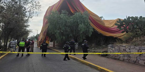 Se desploma globo aerostático en San Martín de las Pirámides, Teotihuacán; hay 12 lesionados