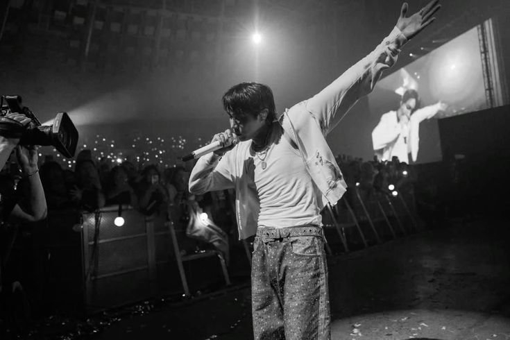 Hope_On_The_Stage_1-MiRioverde.jpg