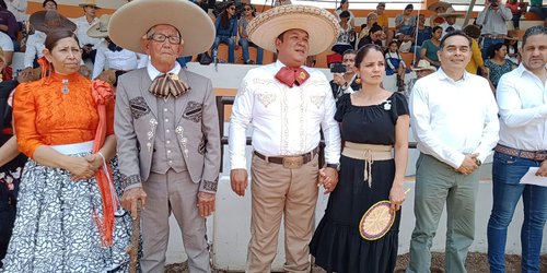 Alcalde Urbiola inauguró Congreso Estatal Charro en Puente de la Cruz