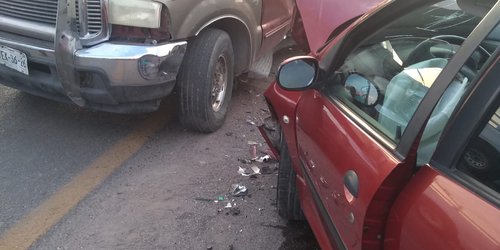 Química rioverdense muere en choque sobre bulevar al Refugio