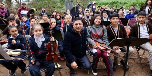 El Estado atiende petición de Orquesta Sinfónica Infantil de Ciudad Fernández