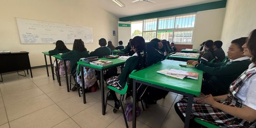Por altas temperaturas reducen jornada escolar