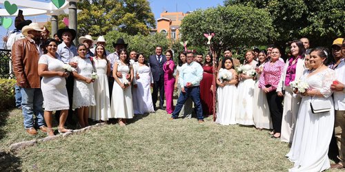 La Plaza de San Antonio, escenario de amor y compromiso en Rioverde