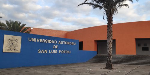 Suspenden clases en entidades académicas de la UASLP
