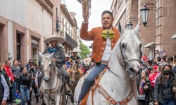 Encabezará Gobernador Gallardo desfile del 20 de noviembre