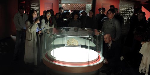Por primera vez fuera de China, joyería tradicional se presenta en el Museo Nacional de Antropología.