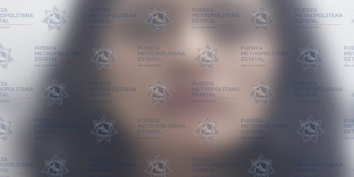 Policías estatales detienen a mujer por el delito de robo