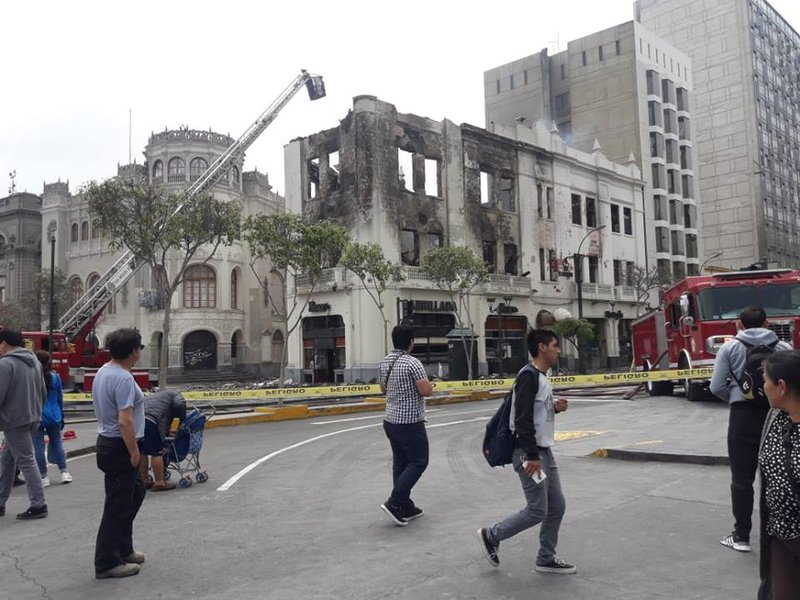 Incendio_Lima_Peru_2_MiRioverde.jpg