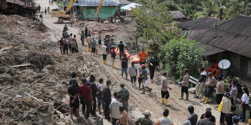 465 muertos por las inundaciones en el sur de Tailandia e Indonesia