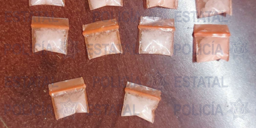 Policía Estatal detiene a presunto objetivo criminal con varias dosis de droga