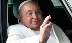 Hospitalizan al Papa Francisco por bronquitis