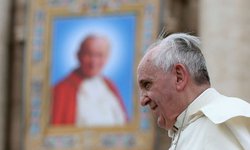 Policía italiana descubre carta con balas enviada al papa Francisco