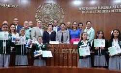 El Congreso recibió declaratoria del 12° Parlamento de las Niñas y los Niños