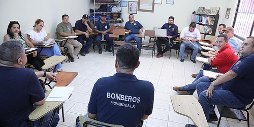 Plantean dotar de presupuesto propio a los Cuerpos de Bomberos