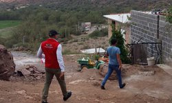 SEDESORE atiende a población afectada por lluvias recientes en el Estado