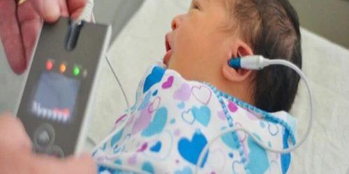 Destaca Salud la importancia del tamiz auditivo en recién nacidos