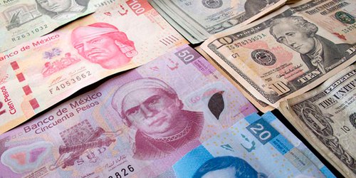 Peso mexicano registra su peor caída en 14 meses: 22.15 unidades por dólar