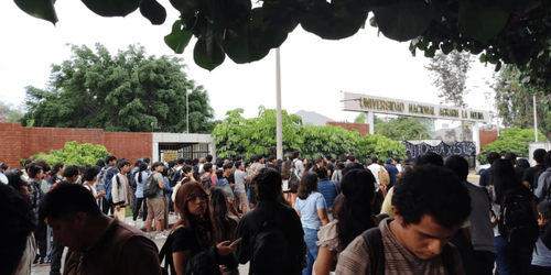 Estudiantes de la UNALM toman la universidad: exigen mayor seguridad, mejor infraestructura y alimentación gratuita