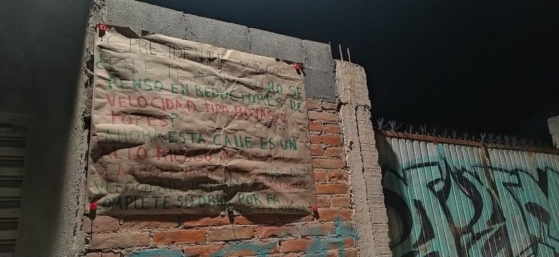 VecinosManifiestan (2).jpg