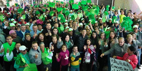 Poceños reconocen a Ricardo Gallardo por obras que cambian su vida