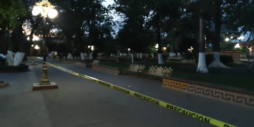 Restringen el paso por la plaza principal de Ciudad Fernández
