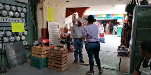 A partir de este sábado solo con cubre bocas podrán entrar usuarios al mercado Colón