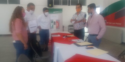 René Hernández encabeza planilla de unidad para renovar el PRI fernandense