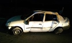 Campesino herido al volcar su automóvil en la supercarretera