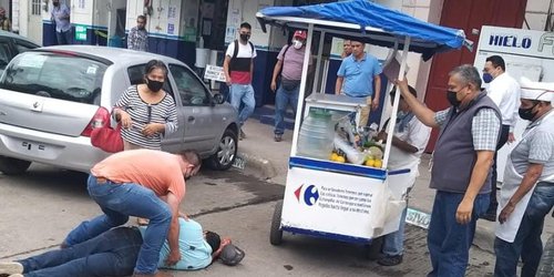 Matan a balazos a persona en bulevar de Tamazunchale