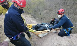 Mujer rioverdense pierde la vida al volcar coche en carretera 70