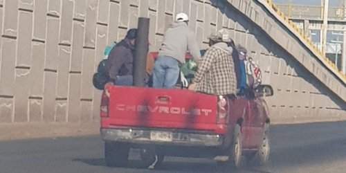 Inseguros y aglomerados trasladan a trabajadores del gobierno fernandense