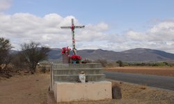 Imagen de la Santa Cruz, de Puente Prieto contará con protección de tejado de material